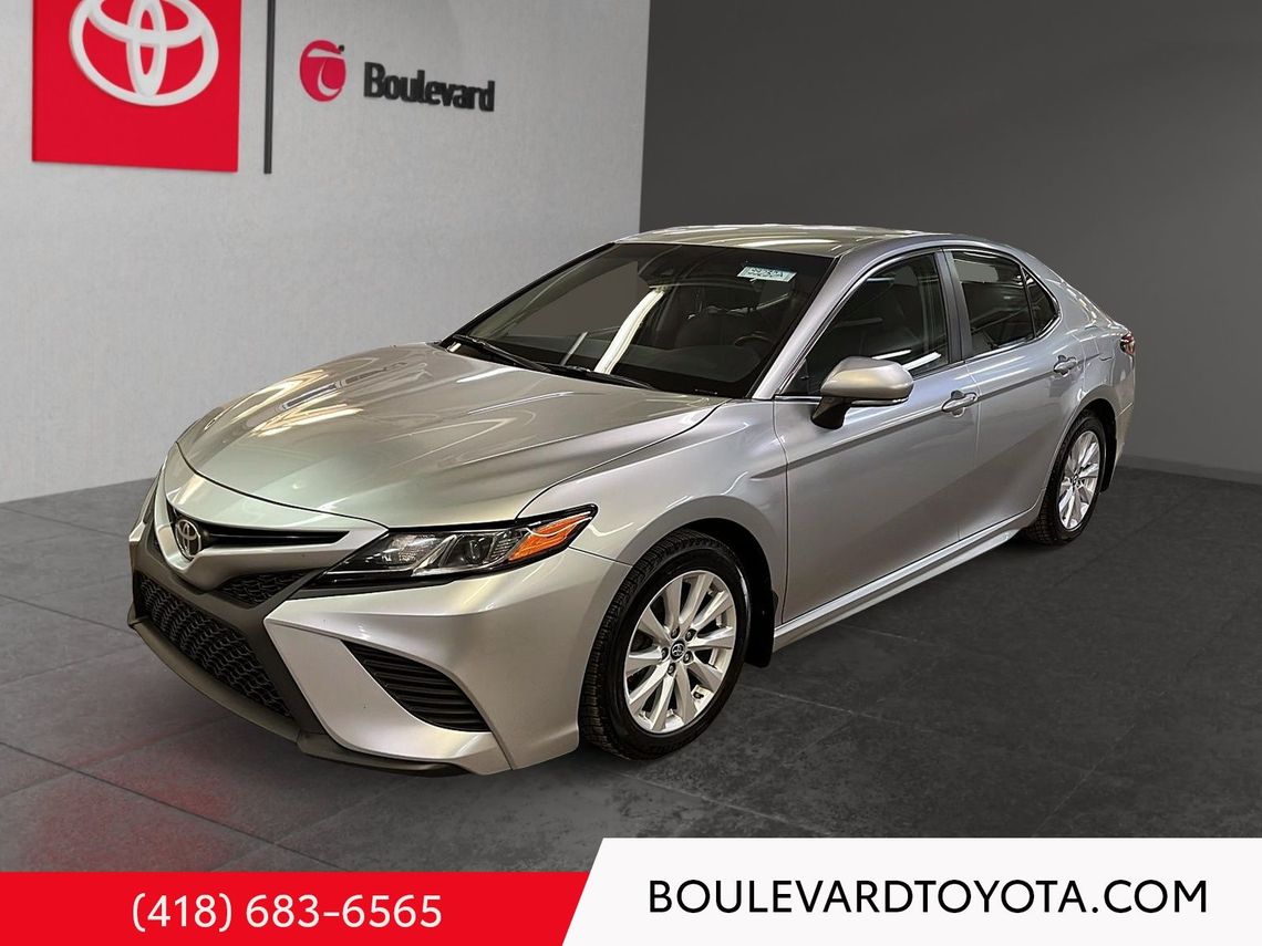 2018 Toyota Camry SE